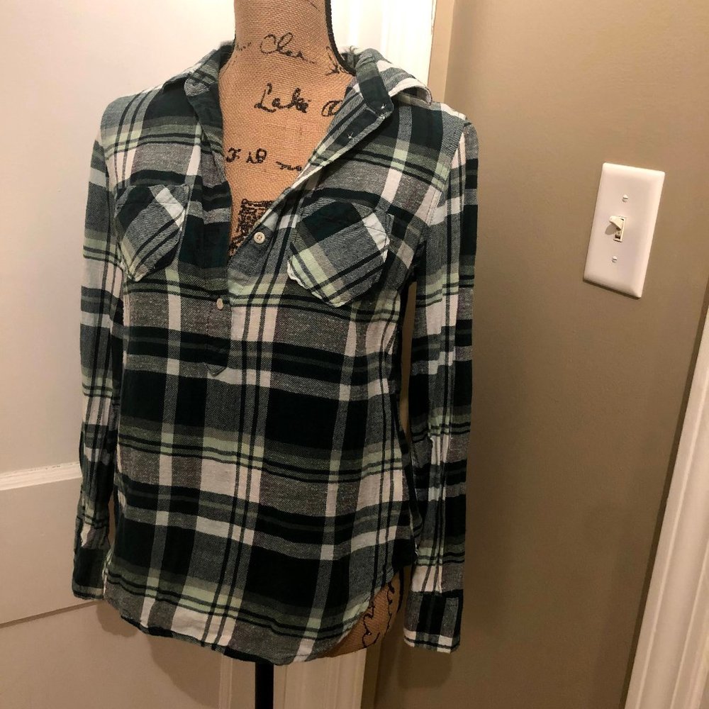 Green Plaid Long Sleeve Shirt